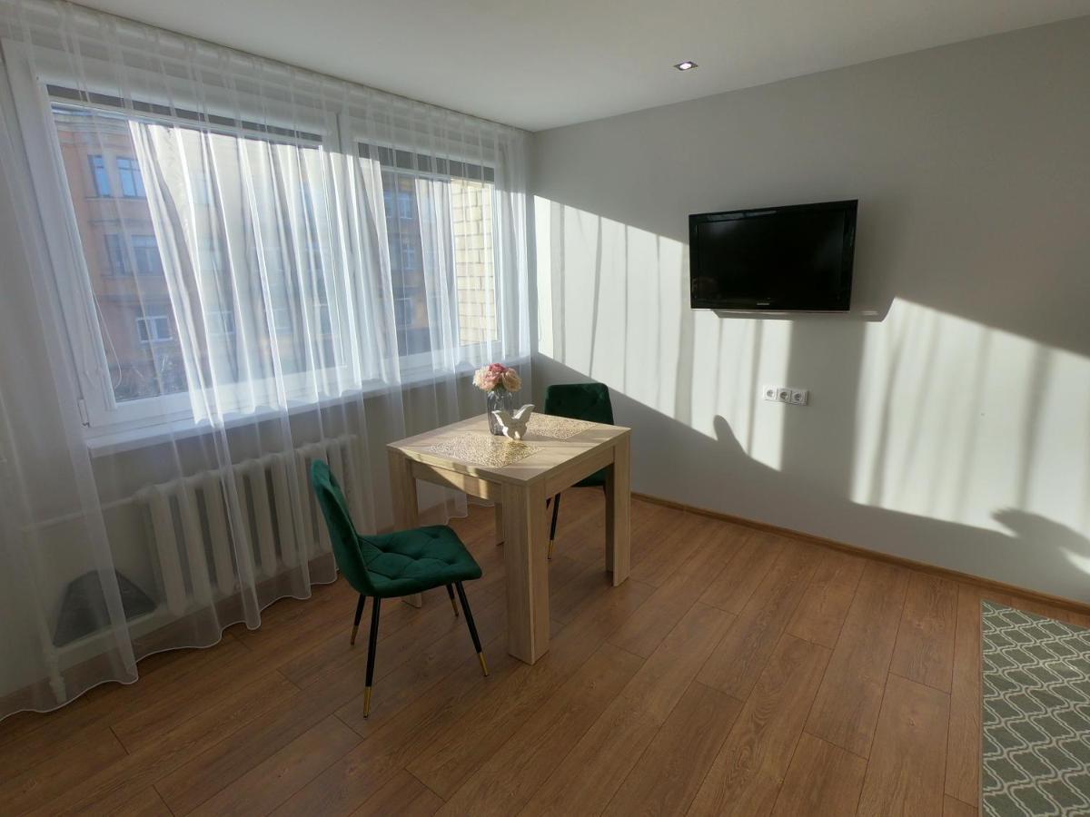 Stay In Center #Siauliai 外观 照片